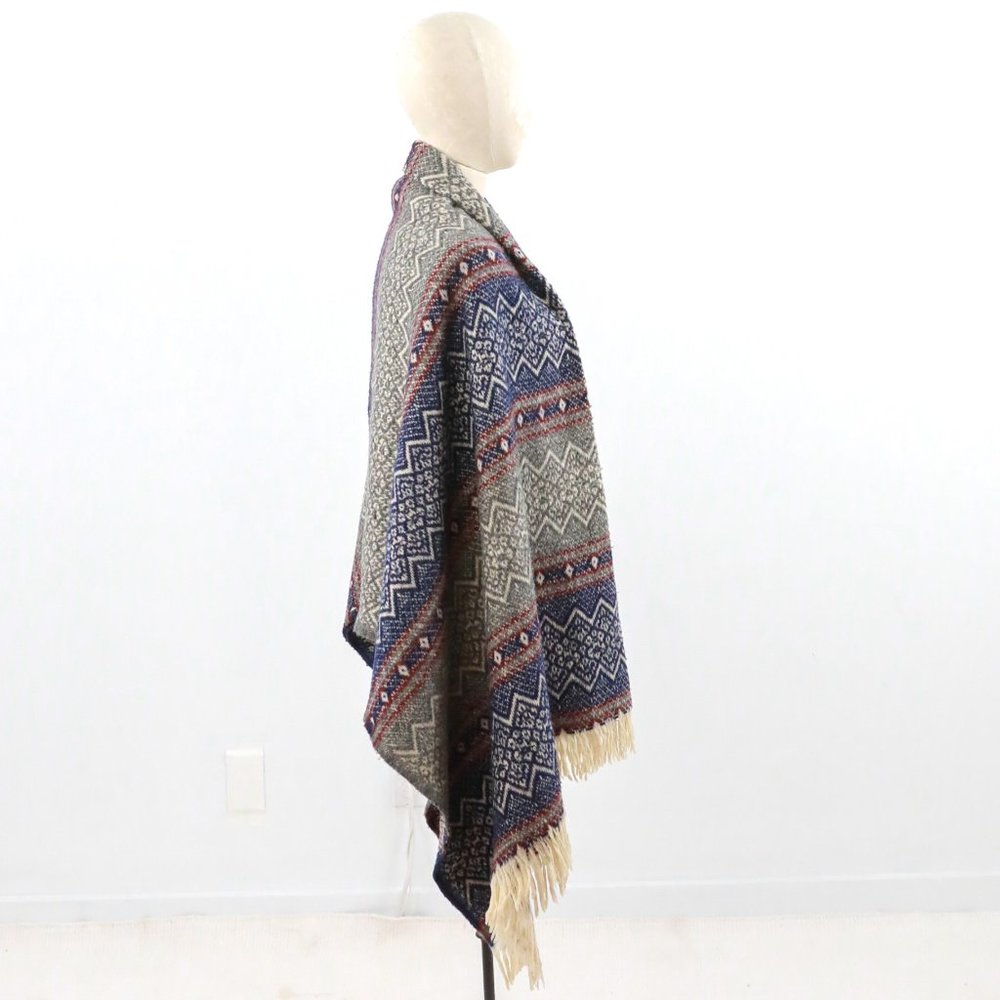 Vintage 100% Virgin Wool Southwestern Striped Blanket - Picture 4 of 12